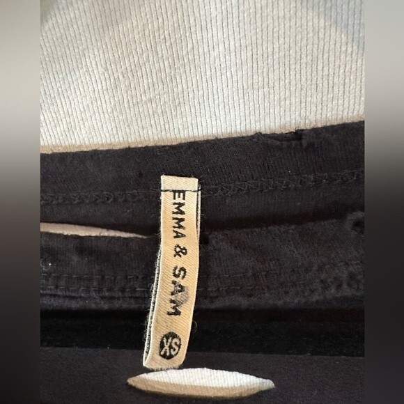 Emma and Sam Destroyed Tee Black Size XS Grunge-Thrashed Cotton - Picture 5 of 5